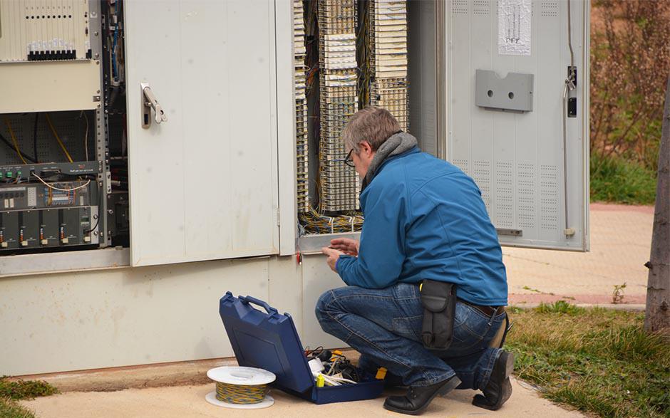 tarifs électricien Paris 12